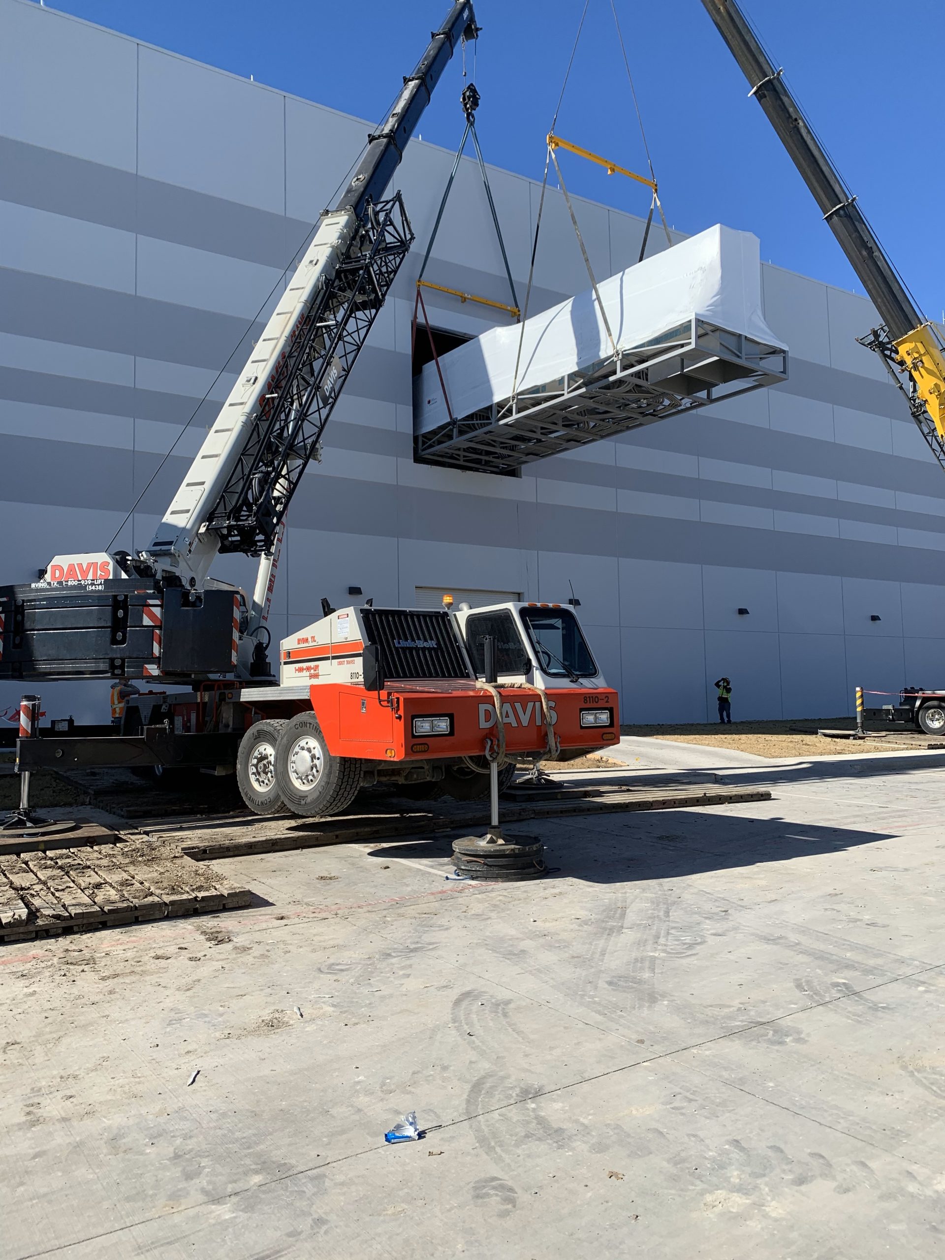 Data Center Prefabricated Electrical Skid - MEI Rigging & Crating